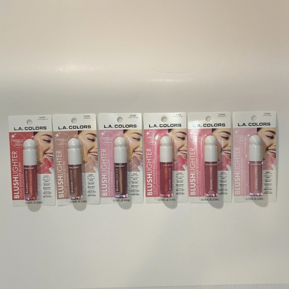 NWT  L.A. COLORS  BLUSHLIGHTER COLLECTION